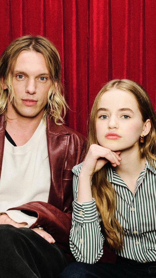 The British invasion of Hawkins continues. 🇬🇧

@bowerjamie and @nellfisher_ sat down in our photo booth to talk terrifying table reads, avoiding spoilers, and finding yourself in one of the biggest TV shows in the world.