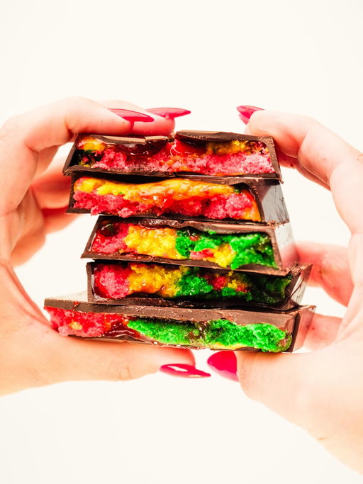 Just in time for your holiday chocolate cravings 🍫🎄

We teamed up with @thenutsfactory to create a LIMITED-EDITION Italian Rainbow Cookie Dubai-style chocolate bar — made with rainbow cookie dough, raspberry filling, all wrapped in rich dark chocolate 😮‍💨✨

Perfect for gifting, sharing, or keeping all to yourself.
⚠️ Limited supply — available at select Chip City & The Nut Factory locations and online.

👉 Link in bio to order and get it before Christmas

A little extra sweetness for the season 🎄🍫✨
#ChipCityCookies #TheNutFactory #LimitedEdition #HolidayTreat #ItalianRainbowCookie DubaiChocolate DessertDrop