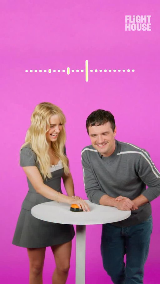 His face when he realized 🥀 @mckennagraceful @jhutch1992 
.
.
.
#tiktok #mckennagrace #joshhuterson #thehungergames #fnaf #fnaf2 #fivenightsatfreddys2 #fivenightsatfreddys #whistle #meme