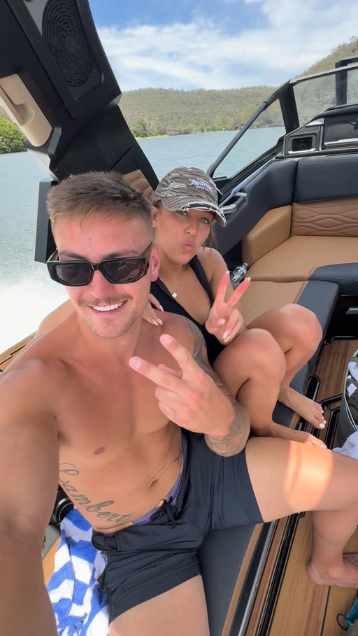 Boat day out yew with @kye_lambert and the crew @supraboatsaus