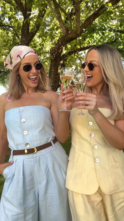 Celebrating 7 years of friendship - because marriages shouldn’t get all the anniversaries 😜 🥂 
And the 3 course wine matched locally sourced seasonal set menu @brownbrothers was the perfect way to do so 🍷 
I absolutely love Brown Brothers having visited a few times, it’s such a gorgeous chef-hatted restaurant in the picturesque King Valley Wine Region.

The 3 course set menu is only $85pp or $115pp wine matched, which is incredible value. 

You can book online at Brown Brothers, so grab your bestie, Mum, Sisters, or School Mum friends and enjoy a gorgeous day out 👏🏼 

(Ad)