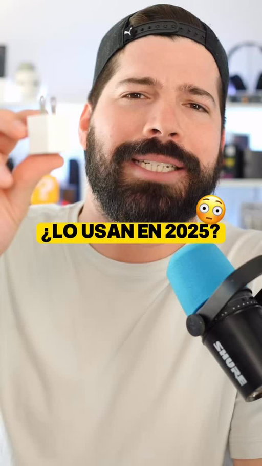 UNO DE MIS CARGADORES FAVORITOS ⚡️
Tiene múltiples puertos de carga, un cable retráctil incluido Y LO MÁS IMPORTANTE: con sus 45W de potencia carga la mayoría de los teléfonos más populares a la más alta velocidad disponible (iPhone y Samsung cargan a máxima potencia).
Además se puede usar con laptops, tablets, y muchos otros dispositivos.

Si te gusta lo que ves dejo enlace de compra en mi perfil 👉 @soymaulozano