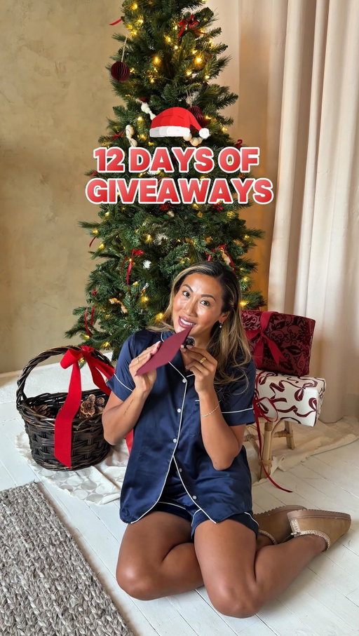 [giveaway closed] Day 8 of 12 days of Giveaways!!! 🎁

1 (one) Lucky Winner will win a weekend stay with @gladstonehouseto

If you didn’t know about this Gem, The Gladstone House is Toronto’s longest continuously operating hotels that’s unique and celebrates the arts!

TO ENTER ⬇️

- Follow @hergutfeelings & @gladstonehouseto
- Tag who you’re bringing! (unlimited entries)
- Share on stories for extra entries!

No purchase necessary. The Giveaway ends December 27th, 2025 at 11:59 p.m. (EST). One winner will be contacted by @hergutfeelings via DM. Prize Redeemable starting January 2026. Open to residents of Canada only! 

#torontohotels #hotelgiveaway