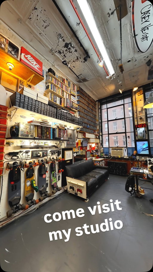 We scanned my NYC studio with a @metaquest 3 headset to create a super realistic digital replica. Check it out using a VR headset or from your phone. And you can invite friends to hangout together. 🔗 in bio to jump into my studio.