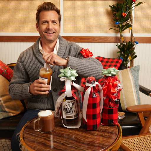 Hard to wrap, but only because it’s round - but easy to gift 🐻🥊🥃🎁- swipe for gallery

#bearfightwhiskey 
#whatsyourbearfight
📸 @jakechessum