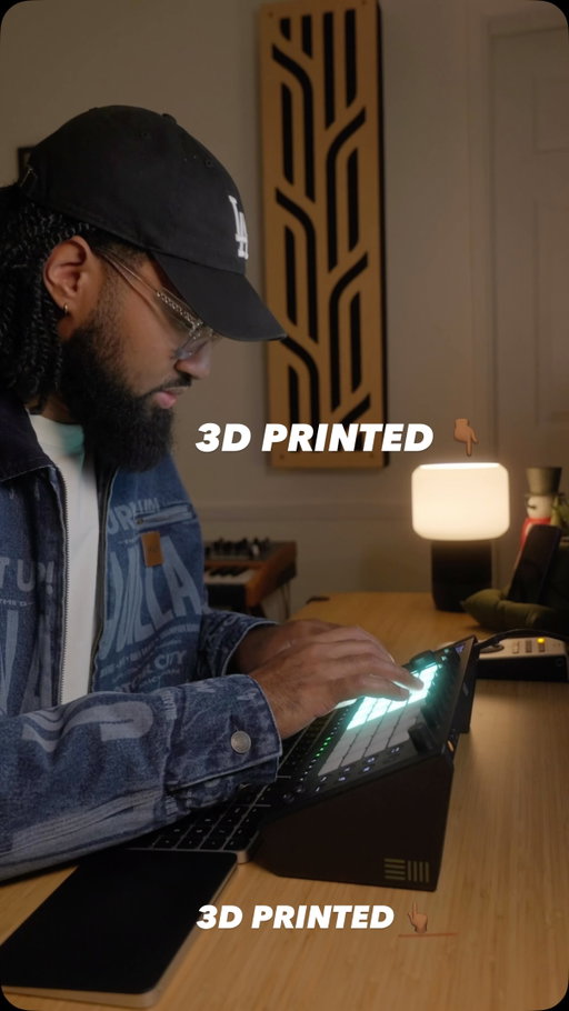 Lamp design by @hpinvent.design - song “might rain tomorrow” by @ldrethegiant 

#3dprinting