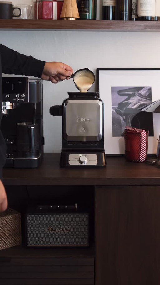 Cozy mornings, perfected. 🤍☕️ From ultra-soft essentials by @cozyearth to holiday-ready sips & treats from @ninjakitchen, consider this your December mood board (and gifting inspo). ✨

📷: @stelioskroudis