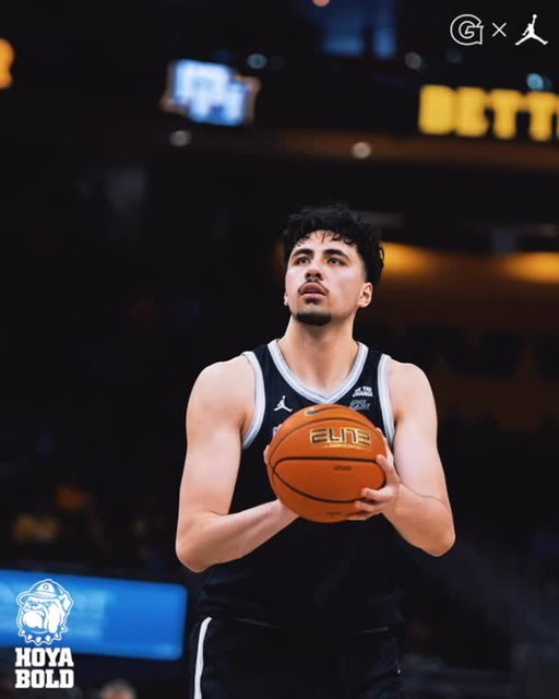 The big man getting it done 👊

#HoyaSaxa #HoyaBold
