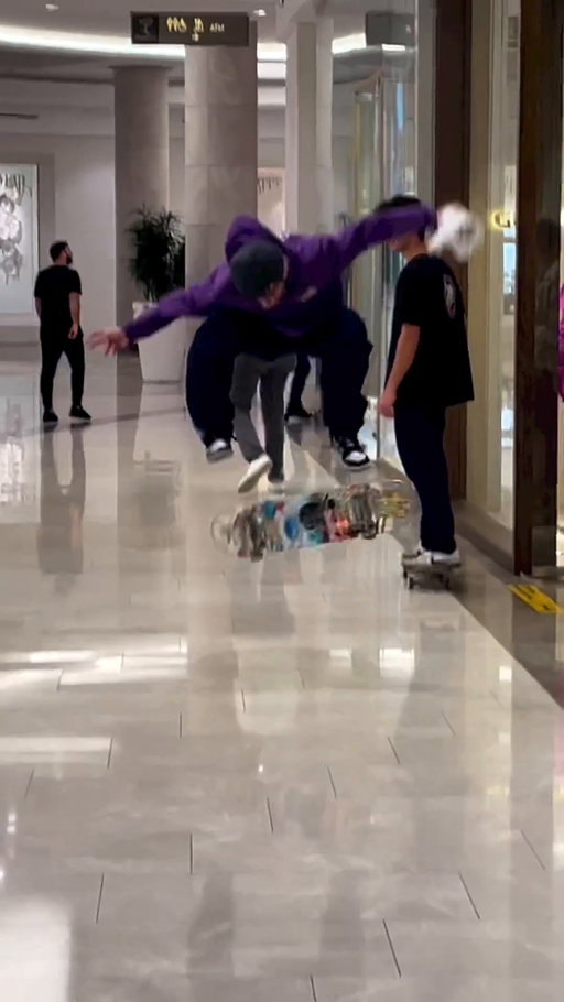 when the ground does the work

@berkedikiscioglu quick flick at the mall