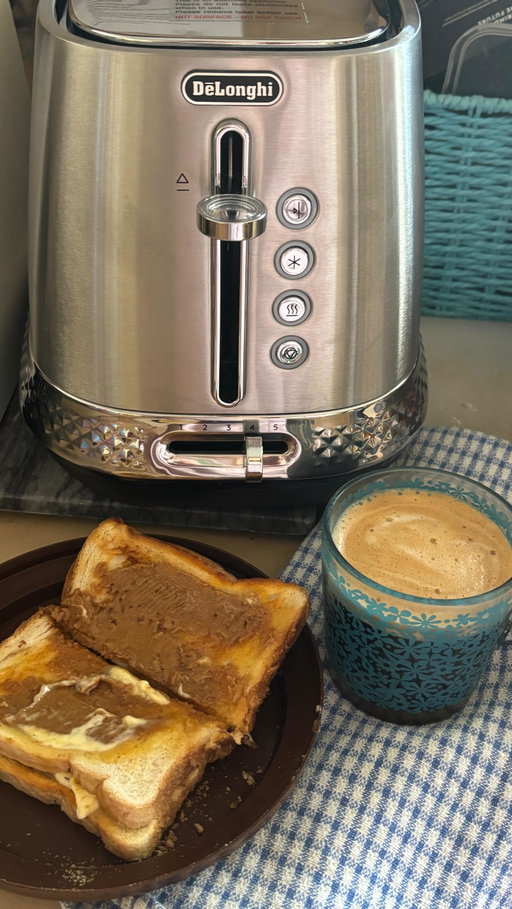 A little kitchen upgrade that’s already part of the everyday ☕️
I’ve been using the De’Longhi Diadema 4-slice toaster daily and love how simple it is to use — wide slots, even toasting, and a sleek design that fits seamlessly into our routine.

Thanks De’Longhi x Influenster for the opportunity 🤍

@influenster @delonghi_au @delonghi_nz #complimentary #Perfetto