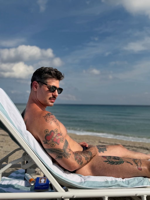 Where’s my baby? 
#PalmBeach 🏝️