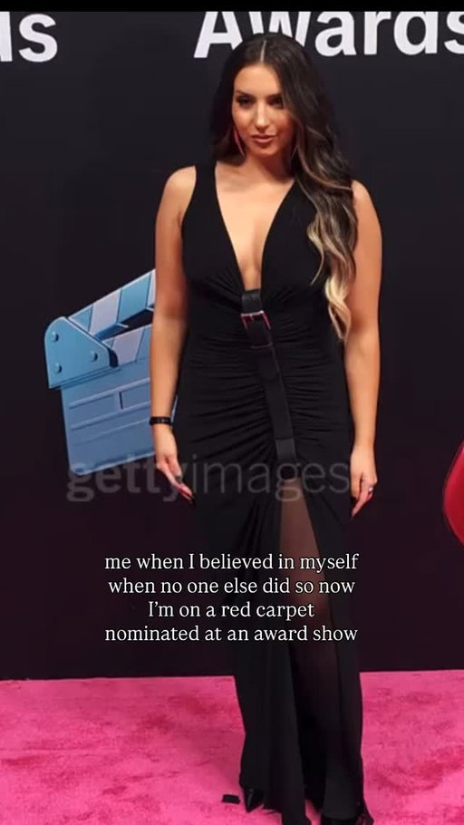 this one’s for those who see the vision before anyone else does 👏🏻 it feels like the most embarrassing thing that you can do is start posting but really, it’s letting your dreams be dictated by what other people think of you.
Couldn’t be me 🤷🏼‍♀️ I’ll stay unbothered
on the red carpet doing what I love ✨

#tiktokawards #redcarpet
#manifesting #tiktokawards2025
#manifest @tiktokcreators @tiktok