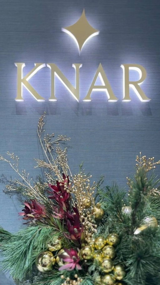 KNAR JEWELLERY: WHERE LEGACY, CRAFT, AND TIME CONVERGE ⌚✨

📍 Just in time for the holidays, WatchDNA visits the newly renovated @knarjewellery
💎 Exceptional timepieces & fine jewellery
⌚ Featuring world-class watch brands: @Rolex, @tudorwatch, @Breitling, @Chopard, @frederiqueconstant, @girardperregaux, @glashuetteoriginal @grandseikoofficial, @jacobandco @Norqain, @seikowatchofficial & @tissot_official
🎁 Effortless holiday gifting in a fresh, inspiring space

📖 Now live on WatchDNA: discover Knar’s legacy, craftsmanship, and their beautifully renewed Oakville location.

Read the full article & explore all locations: 
Guelph | Oakville | Toronto

🔗 WatchDNA.com/Knar-Jewellery

For easier access to all the links, the brand, or to watch the video, click our bio to see all the latest links!
👉 WatchDNA.com/Discover

⏳ WatchDNA — where time connects us all.
#WatchDNA #KnarJewellery #LuxuryWatches #HolidayGifting #LegacyAndCraft #FineJewellery @seikowatchcanada