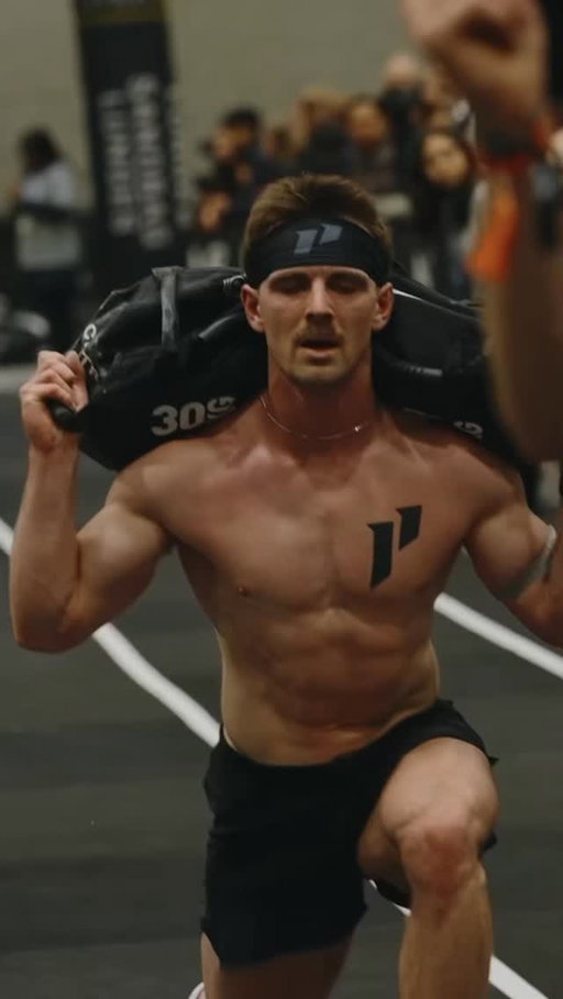 @ryandouglas44 with a 3:20 PR at @hyroxca in Vancouver 🔥🚀

Clocking a sub-60 time of 56:17, Ryan’s finished second overall🥈 and is one strong race away from the Elite 15 solo rankings.

The Elite 15 represents the highest level of Hyrox racing - featuring the fastest 15 men and 15 women in the world competing for the Word Championship, showcasing extreme endurance and strength. 

Up next: Phoenix 🏃

#WEDOTHEWORK #HYROX