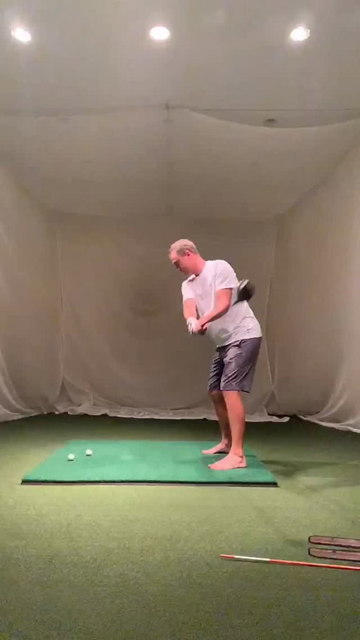 Little throwback I recently found…  A lefty swing from 2019. I think I like some of these positions more than my actual swing 🤣