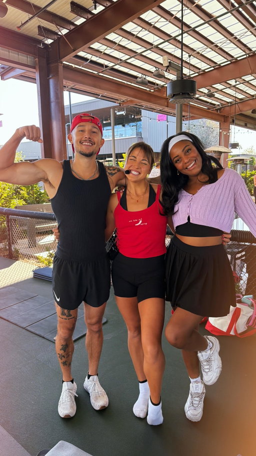 ✨Just for fun✨ So I’ve been going to the @picklenchilll events for fun for a while now and we decided to check out the event they had on Saturday! I totally wanted to take a puppy home! LOL Also @ajoy10 kicked our butt with mat Pilates! She’s amazing! You all gotta get to one of these events! ❤️ #arizonaplaces 
.
.
.
.
.
#matpilates #pickleball #arizona #phoenix