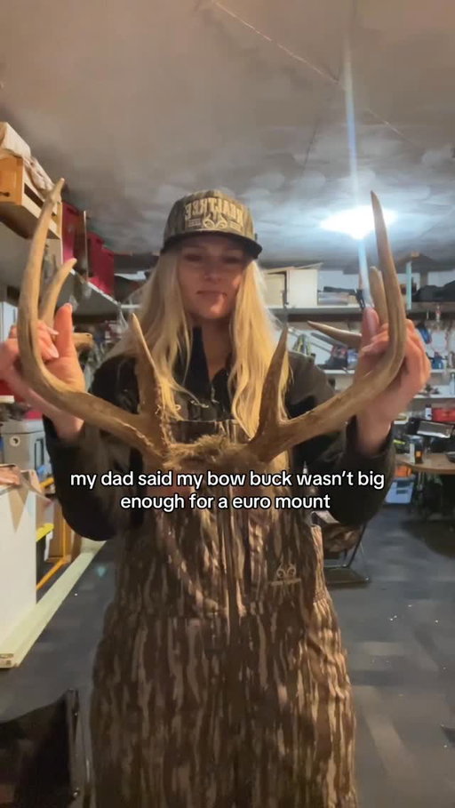 so I ordered a skull on Amazon💀
@realtreeoutdoors 
 #hunt #bowhunting #buck #mount #country