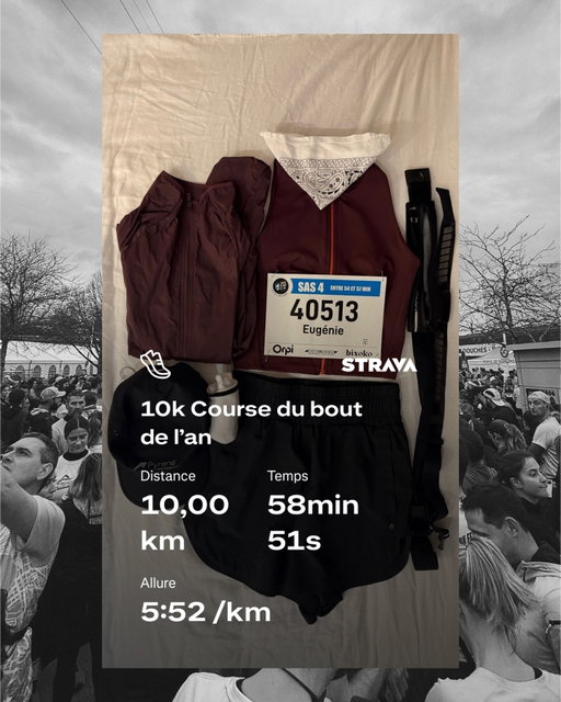 First race ever and it’s a PR 🥇🎉 mon objectif était de faire sub1 et je crois que je l’ai plus que validé 🏃🏻‍♀️💨 alors que pourtant je n’avais pas beaucoup d’espoirs au départ… 

Je suis d’autant plus fière quand je remets les choses en perspective : j’ai commencé à courir il y a seulement 3 mois, j’ai arrêté de fumer il y a un peu plus d’un mois ! Et puis tout le monde ne court pas des 10km !!

Mais c’était duuuuuuur 🥵 j’ai honnêtement cru que j’allais vomir plus d’une fois… Heureusement que j’étais accompagnée de la meilleure pacer et belle-sœur ever, j’ai nommé la légendaire, l’iconique @flora_plle ❤️‍🔥

J’étais tellement heureuse de ne pas faire ma première course toute seule ! Honnêtement je n’aurais pas atteint mon objectif sans elle pour me donner une allure et surtout me motiver, me booster comme jamais ✨ Et puis c’est sans compter mes amis en or et leurs messages d’encouragement avant le départ qui m’ont tellement aidés 🥺

Et puis évidemment mention spéciale au meilleur running club ever qui sont venus nous soutenir avec les plus belles pancartes, merci @biarritzrunningclub 💚❤️ 

Bref j’ai souffert, je me suis déplacée, et au final je suis trop fière 🥹 du coup rendez-vous en mai pour la prochaine course qui sera cette fois un 14km à Biarritz 🥴 

2026 j’arrive à pleine vitesse 🏎️

Merci @courseduboutdelan_officiel 💃🏻

#runningrace#courseapied#girlrunning#runningoutfit#10krace