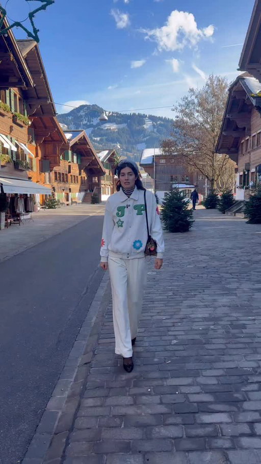 What would Gstaad look like if it was just old money?