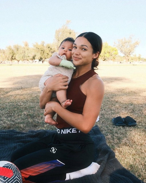 Sophia Wilson's daughter is already making big moves like her mama 🥹⚽️

Sophia, an Olympic gold medalist, just announced she's re-signing with @thornsfc, marking the first seven-figure contract year in NWSL history. "I do want to be the same Soph that everyone knows and hopefully loves, but I'm different now, and I think it's for the better," she said of returning to soccer as a mom. "I can show everyone that you can be both, and great at both. I think in women's sports it's a kind of a new thing to have a child and continue playing at a high level. I hope to show it's possible that you don't have to choose."

📷: @sophiawilson, @mikewillyy, @gettyimages