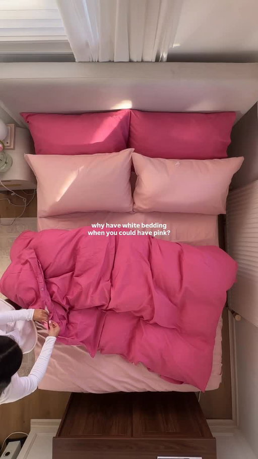 Entering the new year in pink 🎀🌸 ↴

Follow along @alychafaith for more bedding combos 🙂‍↔️🕊️

Comment ‘link’ and I’ll send you my pink sheets!

Comment LINK below to receive a DM with the link to this post on my LTK ⬇ https://liketk.it/5HKR8 

#newyearnewsheets #pinkbedding #pinksheets #ltkhome