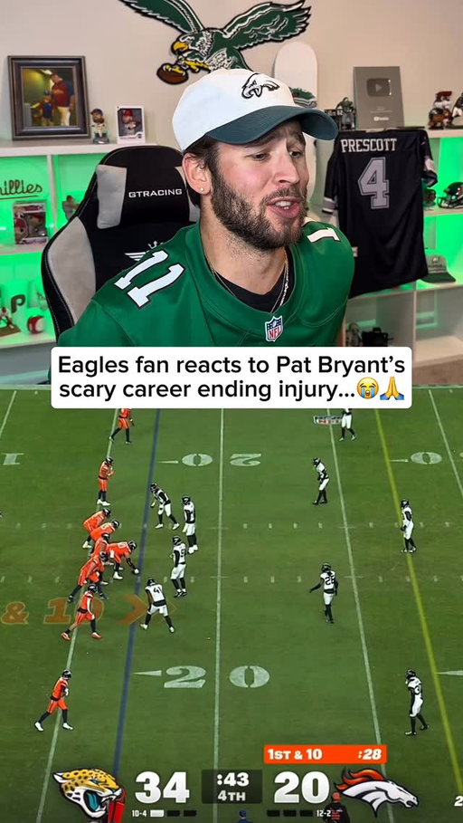 PRAYERS UP FOR PAT BRYANT…

If viewing, follow @tinyy.tino 

#nfl #nflfootball #denverbroncos #broncos #reaction