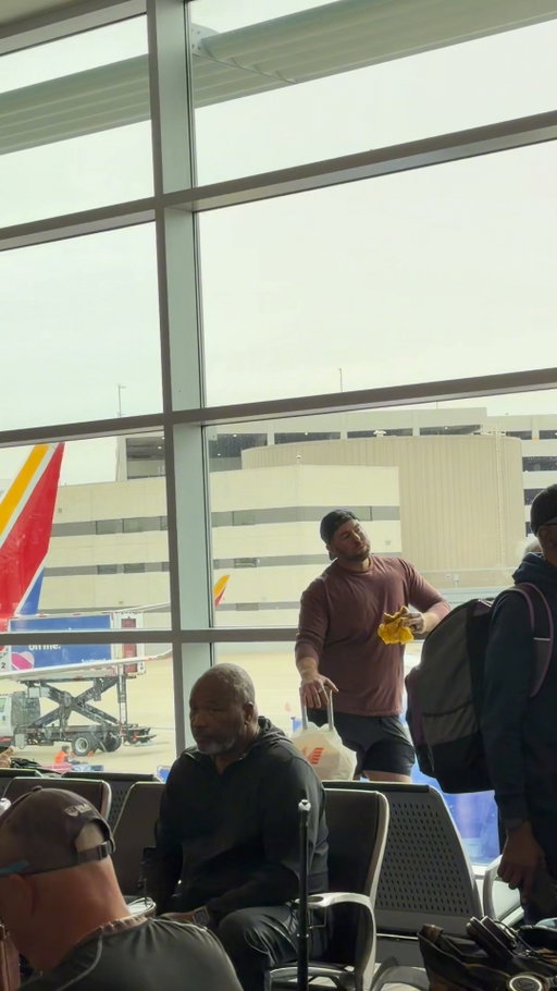 We’re getting him home for the holidays… and apparently @whataburger is getting him through the holidays 🤭