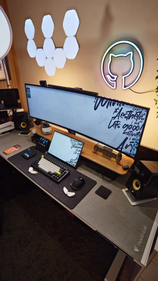 Work from home routine 👨🏻‍💻

I like routines when they look like this, especially when it’s cold and rainy outside 😊

Comment “setupgear” and I’ll send you a link to the items ✌🏻

#coding #ultrawide #officevibes
