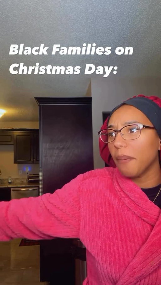 Love a New Orleans Christmas 🤣🤣🤣💀
#everythingElz #laughswithLeah #elzrachel #fyp #christmas
