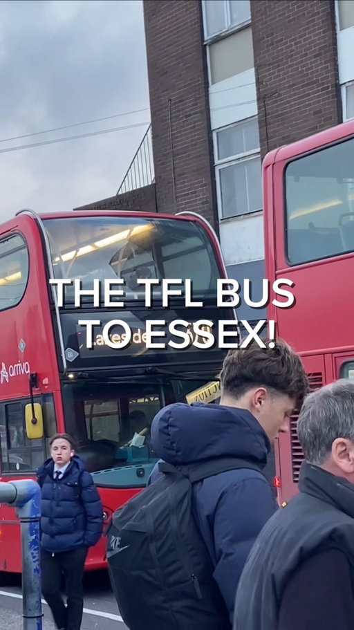 Still surprises me how far some TFL buses really travel!

This a throwback to one of the journeys I took last year on the 370 to Lakeside in Essex!

Definitely a great alternative to Westfield for the East Londoners!

What route should I  do more next?

#hiddengemslondon #explorelondon #londonbuses #romford #upminister