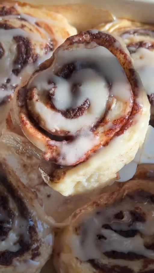 Cookies and milk? Or super cinnamon rolls and Super Coffee? 🙂‍↕️🎅