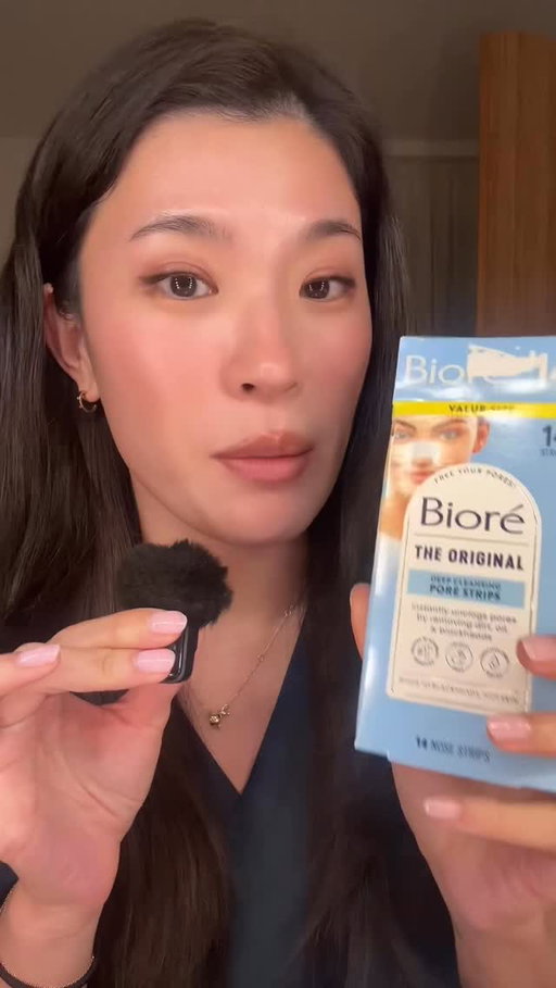 A tried and true pore strip that keeps my nose texture free
@bioreus 
#biorepartner #porestrip #pores #blackhead #whiteheads