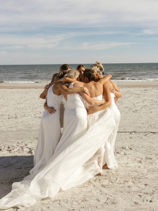 Girlhood 🤍 There was a moment in wedding planning where I wasn’t sure of God’s timing, my best friends were all having babies and I was getting married. I thought, “FML” But of course, pregnant postpartum it didn’t matter. They threw me the bachelorette I’ll never forget and got their ass on the plane and showed up no matter what. Fucking superhero’s. The respect and love you have for your girlfriend’s multiplies in motherhood and I’m lucky enough to get every season of life with them. I’ve never felt so much love in my life, they get me through it all since I was 14 and haven’t stopped. My true loves next to Matt ;)