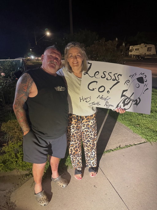 All a kid ever really wants is their parents support and approval. From a young age, in almost every moment that I felt scared, unsure, or alone, my parents were right there behind me.

They drove six hours yesterday just to see us boys roll into Wagga Wagga, then woke up at 3:30am to watch us head off again this morning.

Thank you for showing me the kind of parent I hope to be one day. Geez, I’m lucky 🤍 #chasinggreatness