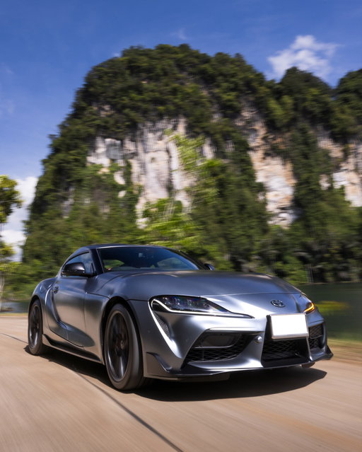 Explore like no one is watching.

#TOYOTA #GRSupra #SportsCar