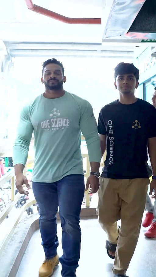 Kochi was a truly proud and memorable moment for us.
Thank you so much.
.
.
.
.
#OSN #bodybuilding #sunitjadhavofficial