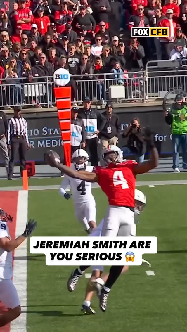 We’re continuing our top 10 moments of the CFB season 👏
Coming in at No. 9️⃣- @OhioStateFB’s @primetimejj_.4 made this INSANE catch vs Penn State 😲🔥
