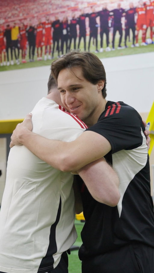 Liverpool FC superfan, and Peloton member, Matt got to spend the day exploring AXA Training Centre and meeting a few players 👀 Here’s how it went…