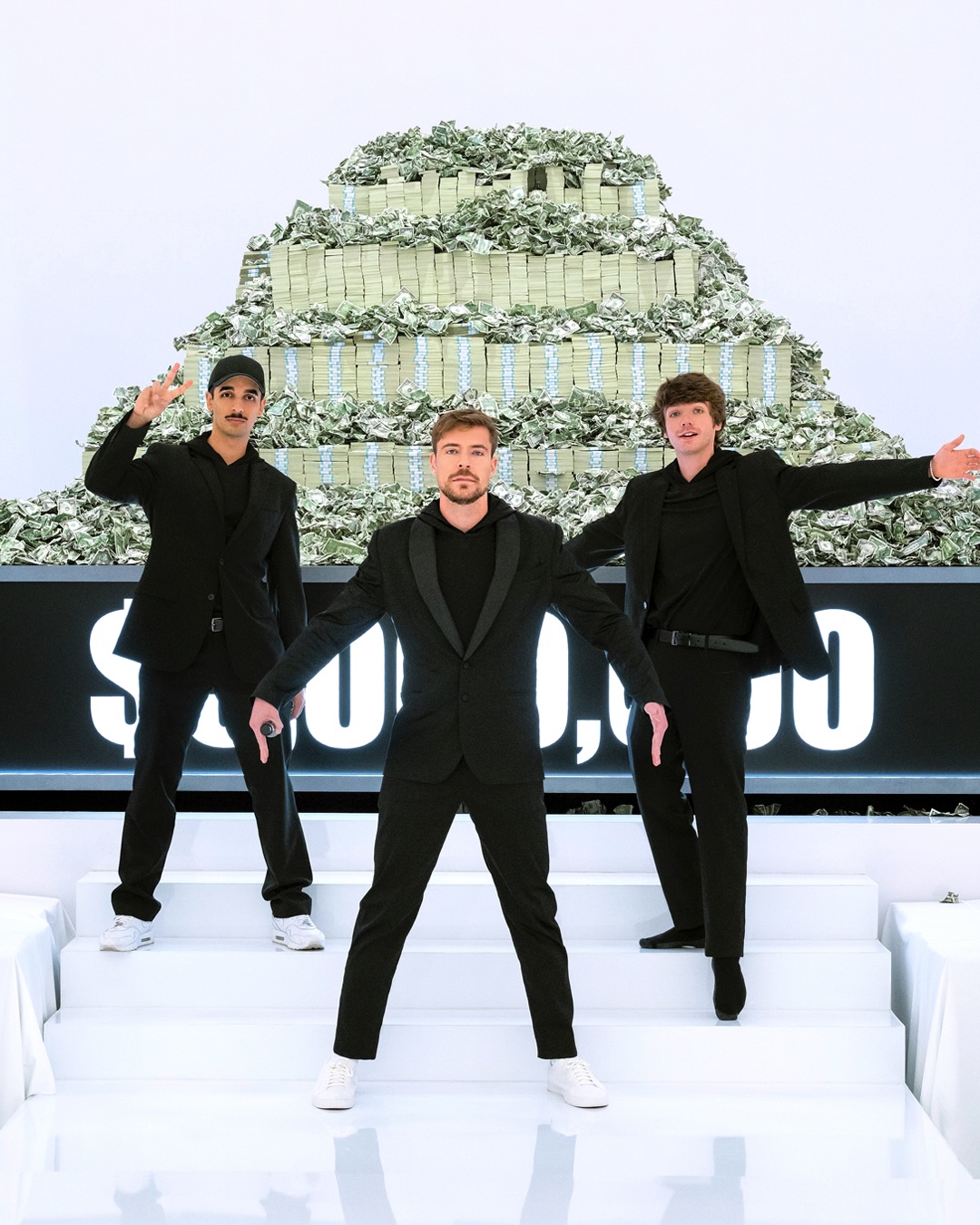 For NASA scientists and Harvard researchers to compete against professional bodybuilders and World’s Strongest Men/Women… we built the largest LED floor in the world! This is just one of dozen out of this world sets we built to give away over $10,000,000 in Beast Games Strong Vs Smart!!! Drops on Prime Video January 7th I promise you’ll love it 🥰