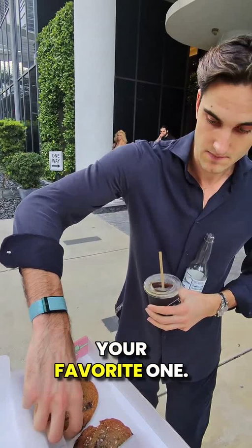 I convinced this European rich snob to try my cookie

If you could say one thing to this guy, comment below what you would say 👇