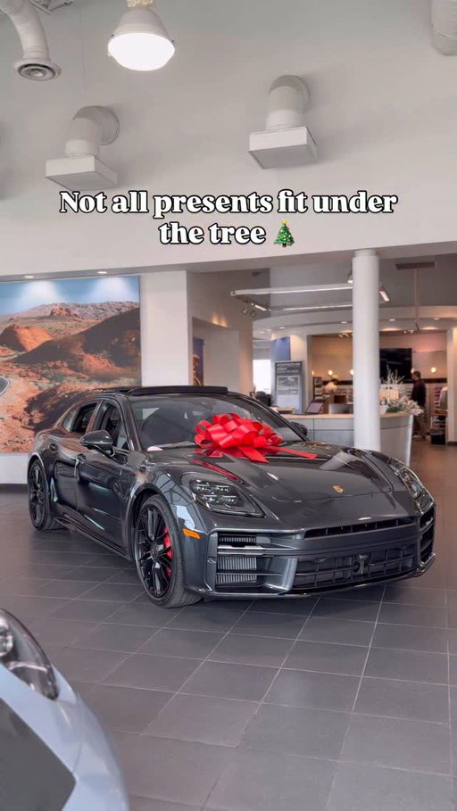 Not all presents fit under the tree. Some belong in the driveway. 🎁 🏁
__
#Porsche #PorscheOKC #ThereIsNoSubstitute #DrivePorsche #Panamera