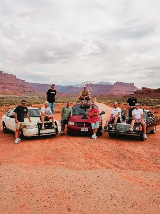 MARCH DUMP💩 ya ya ya I’m a tad behind but that’s the story of my life 😂 
March was an absolute Ripper! Rednecks with Paychecks. More shenanigans at home. And one of the craziest roadtrips of my life with the best friends anyone could ask for!!