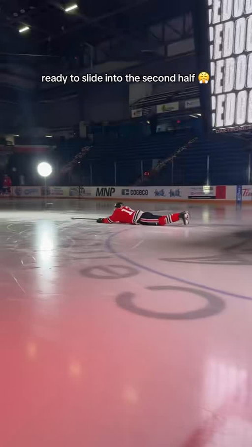 Second half 🔜 

What better way to kick off the New Year than with the Niagara IceDogs?

Join us on December 31st at 6:00 PM for our New Year’s Eve Game, followed by a team skate! 

🎟️ Tickets available at the Link in Bio 

#DogCountry