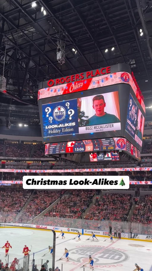 Christmas Look-Alikes🎄

#oilersnation #hockey #oilers #edmontonoilers #nhl