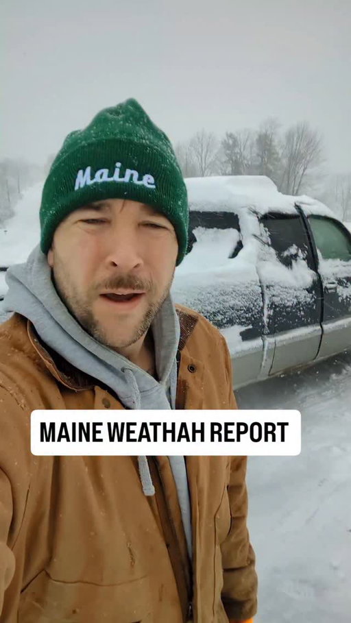 Tell a friend. Roads are junk. No friggin powah. 

#maine #mainelife #snow