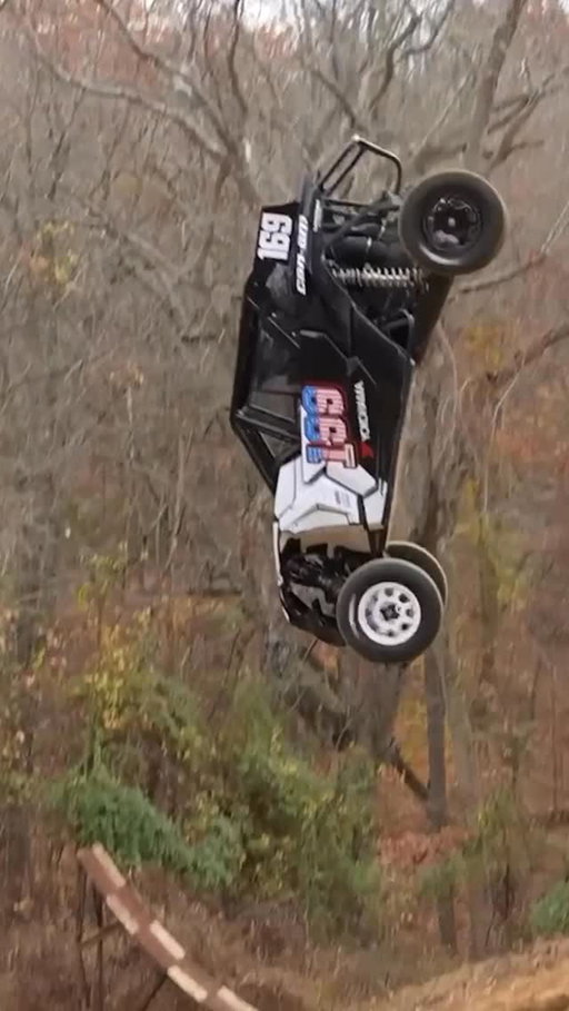 Been a lot of fun filming for @channel199_ this year. Just dropped a highlight reel of the year in review that’s worth a watch if you have some time this holiday season.
#goodtimesbadideas with friends, family, rising stars, unexpected collaborations, and veteran ride days at Pastranaland. Huge thanks to the sponsors who help us do what we love to do  @blackriflecoffee @dixxonflannelco @bruntworkwear @heatwavevisual @canamoffroad @teamevs @yokohamatire @mercuryracing @bellracinghq @subaru_usa @fantasy_factory_performance @montaraboats @goodboyvodka @bishsrv @thehoonigans @kmcwheels and everyone for watching and supporting the channel. Happy holidays 👍