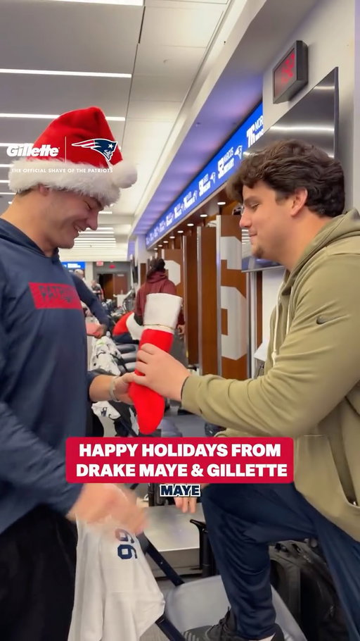 @drake.maye getting in the holiday spirit with @gillette 🎄🎅