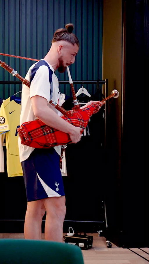 When Radu Dragusin picks up the bagpipes, you stop and listen. 🎶⚡@ExpressVPN