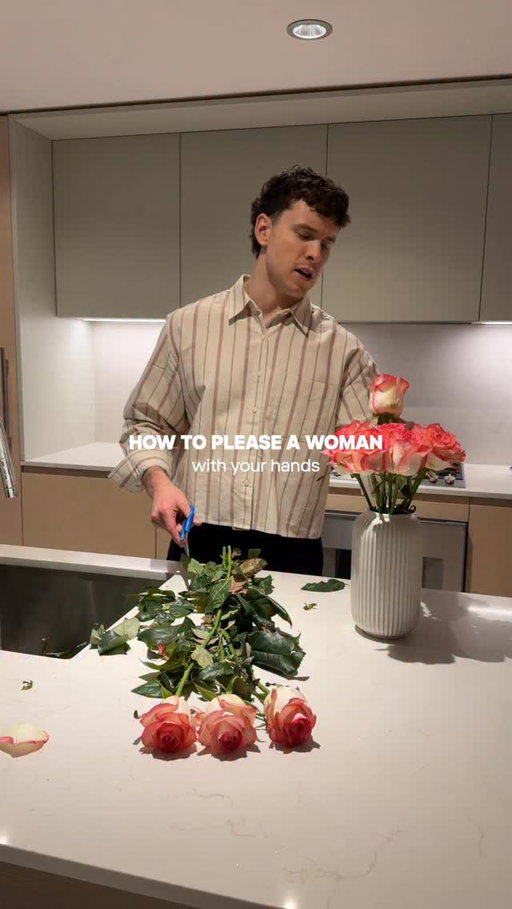 Here’s how to actually please women with your hands 

#relationships #please #tipsformen
