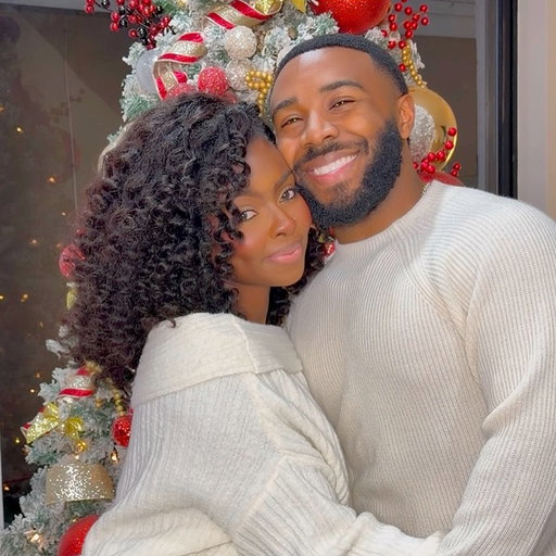 My world is filled with cheer and youuuuu ❤️
Swipe to the end for a surprise 🥰
Merry Christmas Family 🤍 The Wallace Family